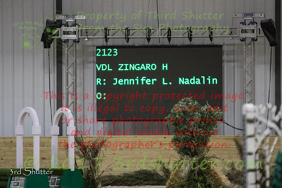 0E5A3706
