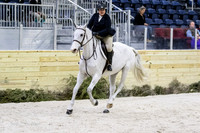 0M3A2098