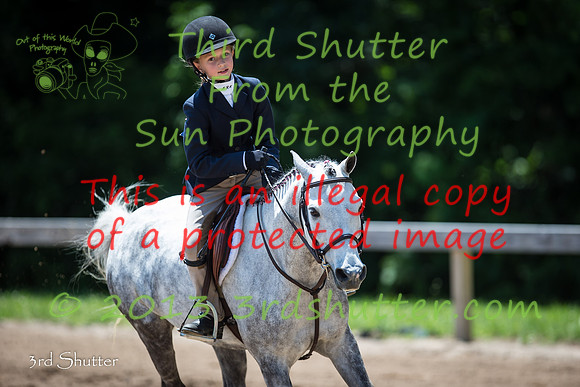 F43Q7588