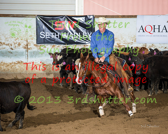 F43Q9077